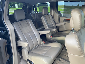 Chrysler Town & Country 3.6 211kw Limited (7 foto / 15)