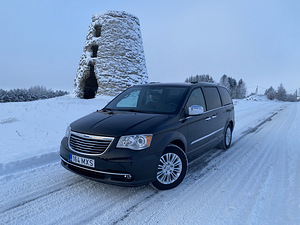 Chrysler Town & Country 3.6 211kw Limited (1 foto / 15)
