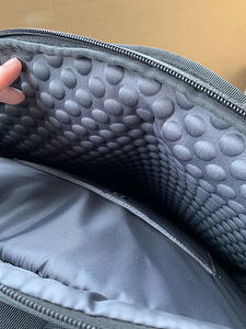 Lenovo Legion sülearvutikott 17’’ (5 foto / 7)