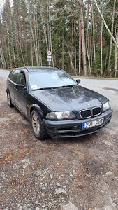 BMW E46 328I manuaal (2 foto / 8)