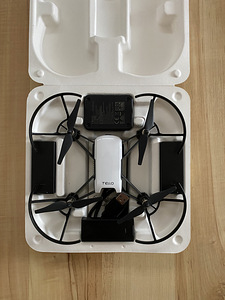 DJI RYZE Tello combo droon (2 foto / 2)
