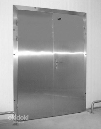 Двери для холодильных камер (фото #1)