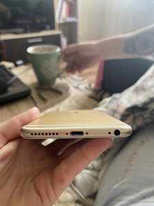 iPhone 6+ 64GB (3 foto / 7)