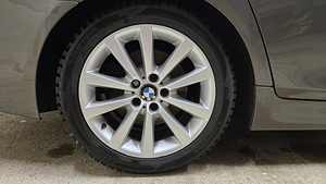BMW 525 Individual 2.0 160 kW (9 foto / 15)