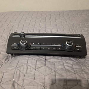 BMW F01 Climate & Media Center Console (2 foto / 5)