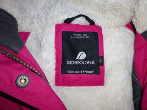 Didriksons LINDSEY parka, suurus 32 (2 foto / 4)