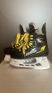 Laste uisud BAUER SUPREME M4 (4 foto / 7)