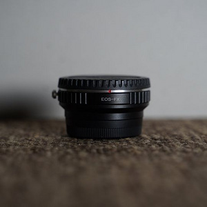 Roxsen Canon EF-Fuji X Speed booster adapter (2 foto / 4)