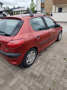 Auto (3 foto / 11)