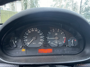 E46 328Ci мануал (7 фото из 7)