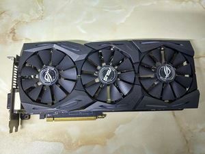 ROG Strix RX 480 8G (1 фото из 4)