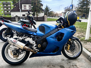 Suzuki gsxr 1000 k4 (4 foto / 4)
