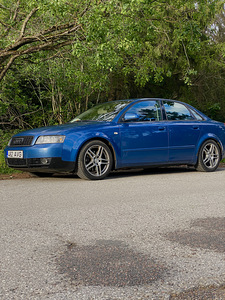 Audi A4 B6 3.0 Quattro (1 foto / 6)