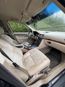 Volvo S80 2.4 D5 120kw (9 foto / 10)