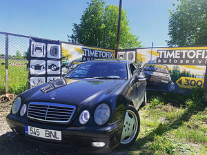 Mercedes-benz clk320 (3 foto / 7)