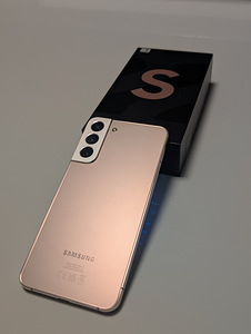 Samsung Galaxy S22+ 5G (3 foto / 3)
