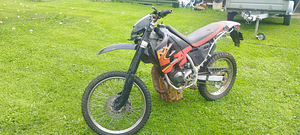 Aprilia RX 50 (2 foto / 9)