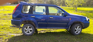 Nissan X-Trail (4 foto / 12)