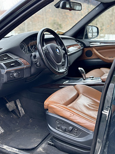 BMW X5 2008a 3.0 210kw (5 foto / 8)