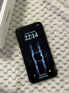 iPhone XR 128gb (3 foto / 3)