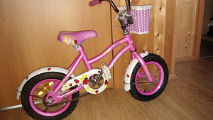 Детский велосипед для девочки 2-4 лет