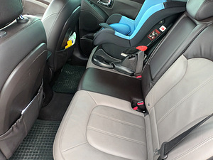 Hyundai ix35 2.0 135kw 2010 (7 foto / 13)