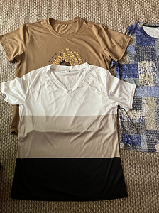 Новые. футболки на лето L/XL (1 фото из 4)