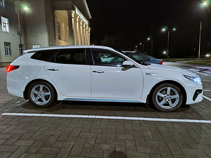 Kia Optima Advance Plus 2 (6 foto / 14)