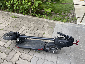 Самокат Joyor y5s (5 фото из 5)