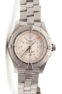 Breitling Colt Quartz II Stainless Steel (3 foto / 8)