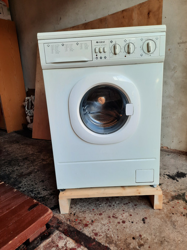 INDESIT WDN 867 WF