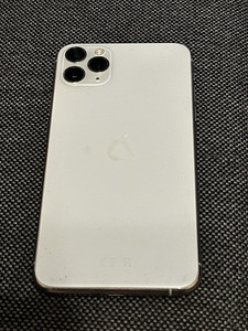 iPhone 11 Pro макс 256 ГБ (1 фото из 4)