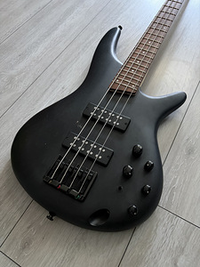 Бас-гитара Ibanez SDGR SR300EB (2 фото из 6)