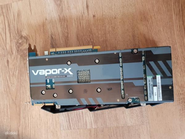 Видеокарта Sapphire Radeon VAPOR-X R9 280X OC 3GB (фото #3)