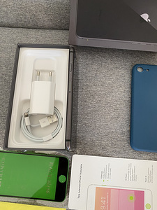 iPhone 8 64GB Space Gray Uus Aku (2 foto / 6)