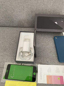 iPhone 8 64GB Space Gray Uus Aku (4 foto / 6)