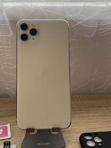 iPhone 11 Pro Max 64GB (2 фото из 6)