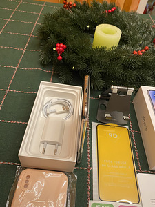 iPhone X 64GB Heas Seisukorras, Uus Aku (5 foto / 7)