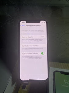 iPhone X 64GB Heas Seisukorras, Uus Aku (7 foto / 7)