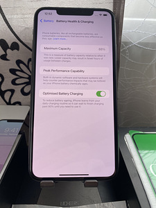 iPhone 11 Pro Max 64GB Väga Heas Seisukorras (7 foto / 7)