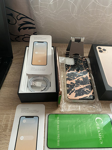 iPhone 11 Pro Max 512GB Heas Seisukorras (6 foto / 8)