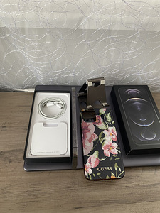iPhone 12 Pro 128GB Heas Seisukorras (4 foto / 6)