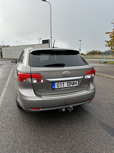 Toyota Avensis 1.8 108kw LPG (3 foto / 9)