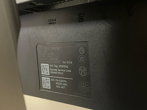Dell Monitor 27" 2560 x 1440 IPS, LED (4 foto / 4)