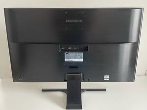 Монитор Samsung LU28E590 28' 3840x2160 4K resolution (2 фото из 3)