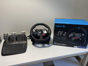 Logitech G29 rooliratas ja pedaalid PC/PS4/PS5 jaoks (1 foto / 3)