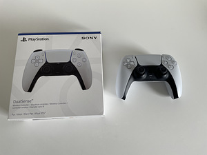 Sony Dualsense PS5 (1 фото из 2)