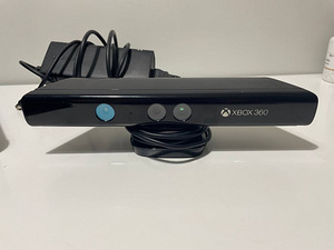 Xbox 360E 500GB Freeboot + Kinect + Free Games! (7 foto / 7)