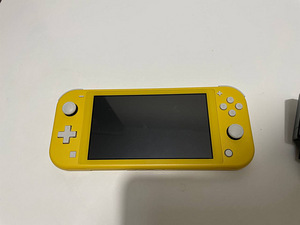Allahindlus Nintendo Switch Lite (2 foto / 4)