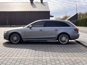 Audi A4 105kW Quattro (2 foto / 11)